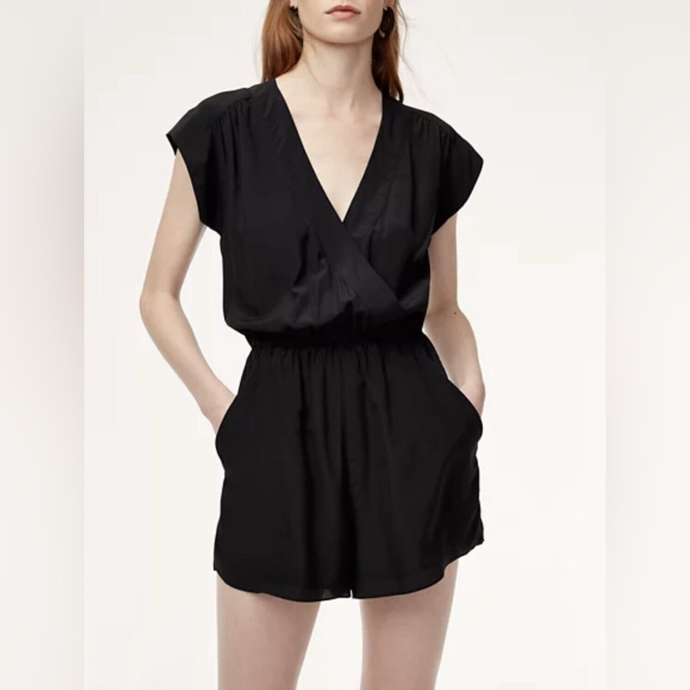 Aritzia | Babaton Silk Corbett Romper